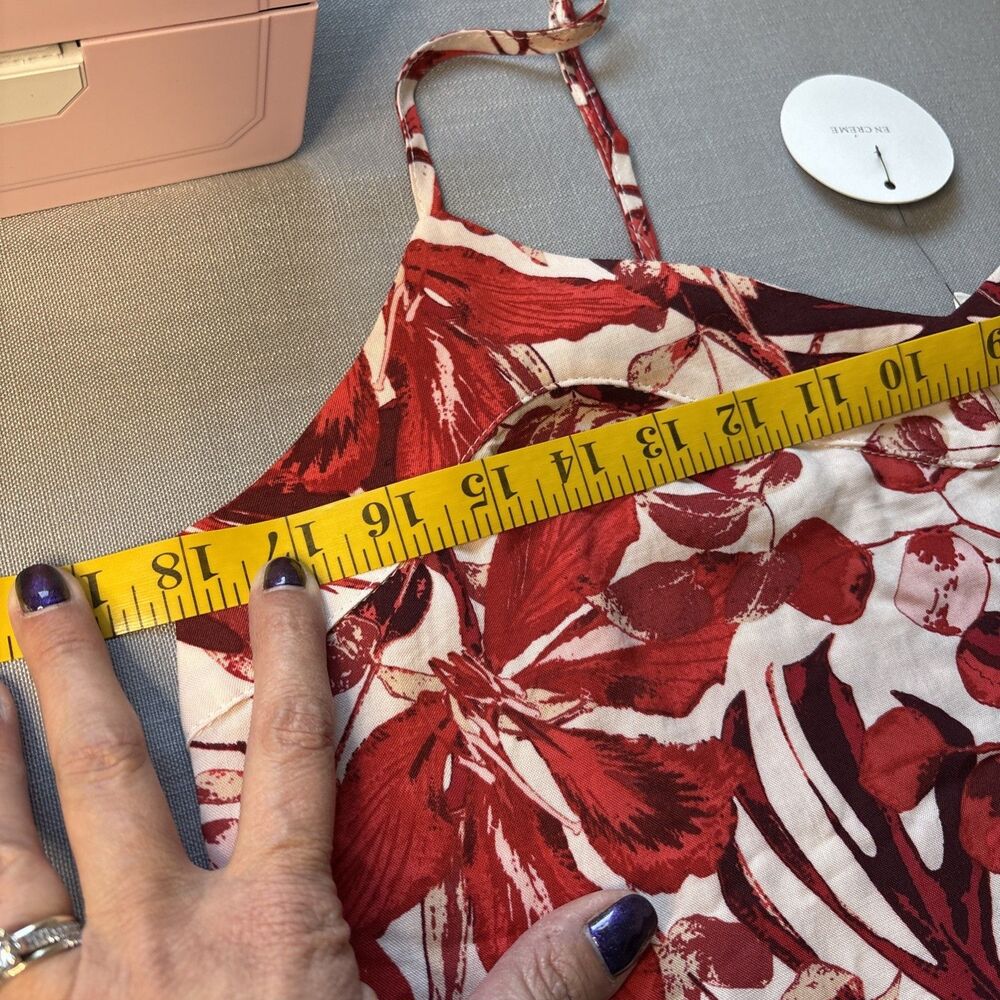 En Creme Medium Tropical Cami Florist Flowy‎ Vacation Travel Beachy Neutral - Picture 7 of 8